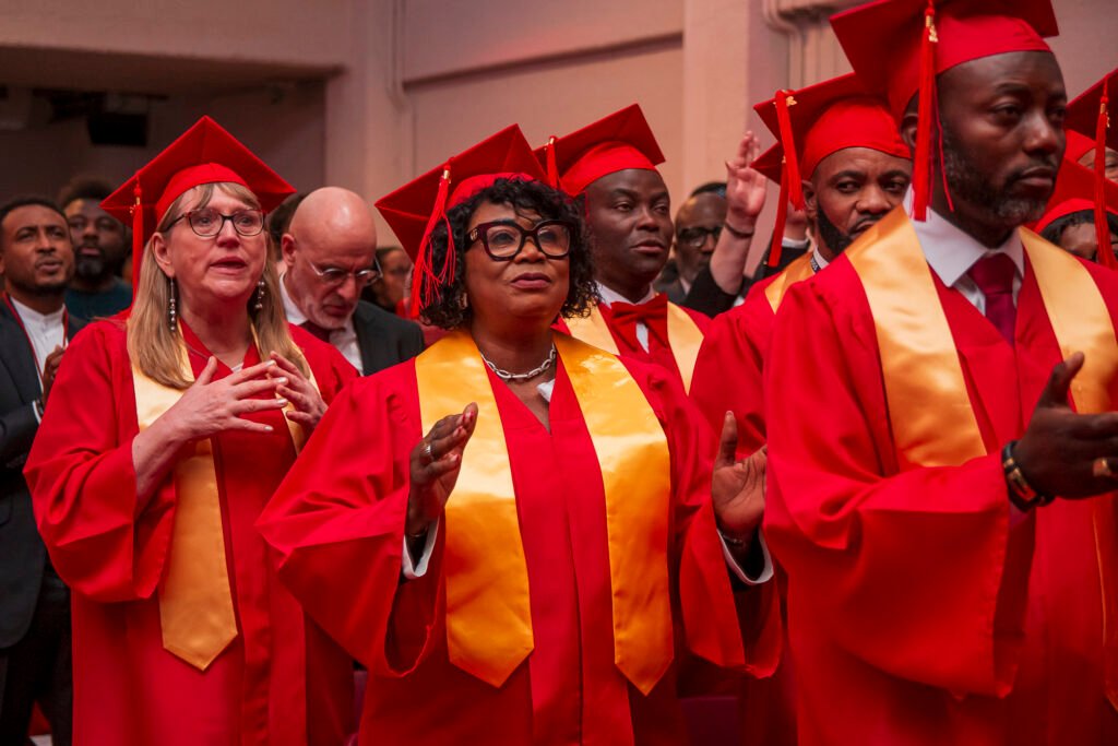 Cérémonie de remise de diplômes — Rhema